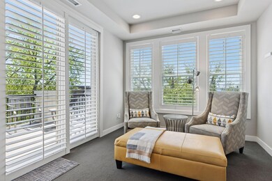 415 Indian Mound St unit 302, Wayzata, MN 55391 - photo 2