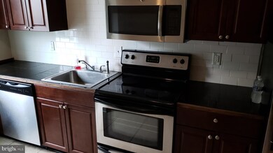 4351 Main St unit 3RD, Philadelphia, PA 19127 - photo 3