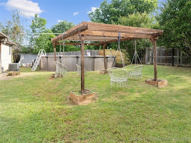 1507 Southern Hills Dr, Ardmore, OK 73401 - photo 6