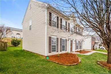 2117 Ballingarry Dr, Statesville, NC 28625 - photo 2