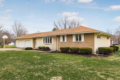 2465 Berne St SE, Lancaster, OH 43130 - photo 3