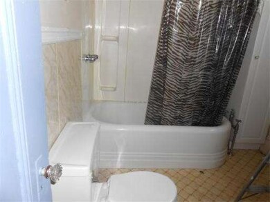 64 Grinnell St, Fall River, MA 02721 - photo 5