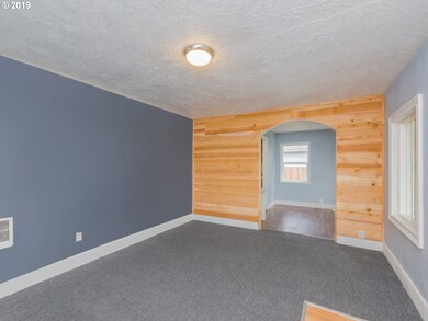 2035 36th Ave, Longview, WA 98632 - photo 7