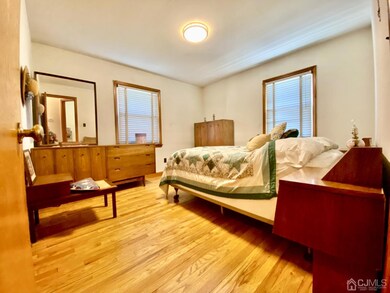 536 Myrtle St unit 538, Elizabeth, NJ 07202 - photo 5