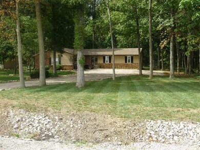 4703 Schwartz Rd, New Haven, IN 46774 - photo 2