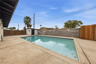 2716 N Salt Lake St, North Las Vegas, NV 89030 - photo 3