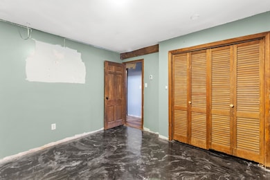 128 Roberts Hill Rd, Claremont, NH 03743 - photo 7