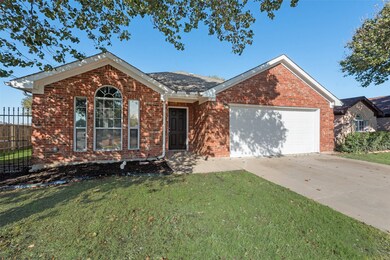 824 Bridle Trail, Saginaw, TX 76179 - photo 5