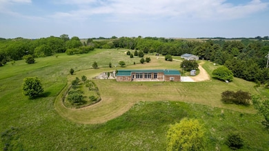 21555 699th St, Wabasha, MN 55981 - photo 2