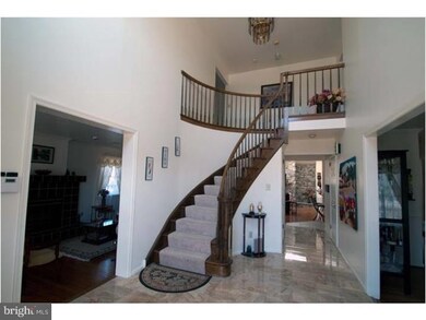 733 Park Rd, Lansdale, PA 19446 - photo 2