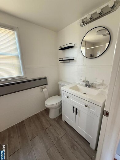 618 8th St unit 2, Lyndhurst, NJ 07071 - photo 4