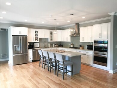 11 Meadow View Dr, Smithfield, RI 02917 - photo 3