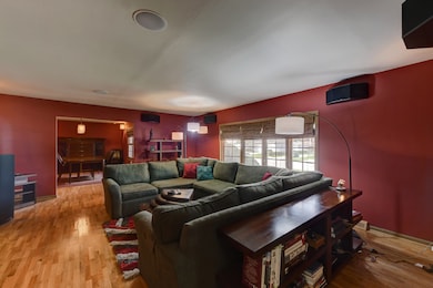 17706 Wentworth Ave, Lansing, IL 60438 - photo 7