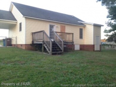 1901 Friendly Rd, Dunn, NC 28334 - photo 2