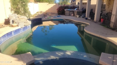 17328 W Bajada Rd, Surprise, AZ 85387 - photo 2