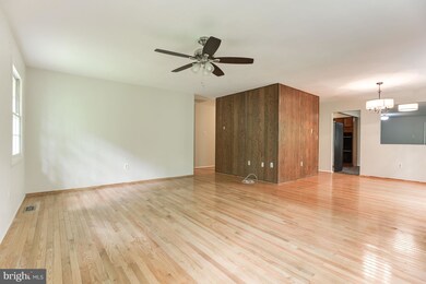 5052 W Running Brook Rd, Columbia, MD 21044 - photo 3