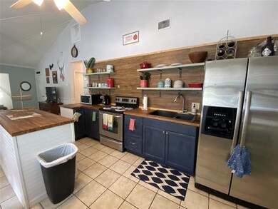 21 Eddins Ln, Crawfordville, FL 32327 - photo 2