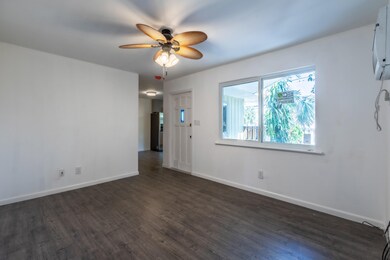 3326 Duck Avenue 03
