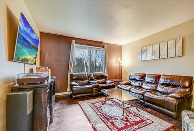 unlisted-address, Everett, WA 98204 - photo 3