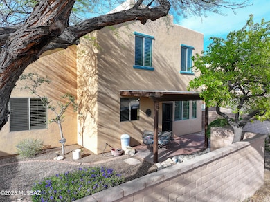 5200 E. Calle Vista de Colores--10
