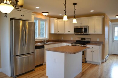 20 Dawson St, South Portland, ME 04106 - photo 6