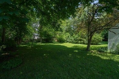 1327_Lakeway_07
