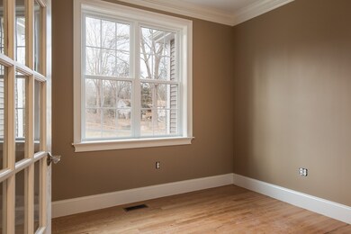 45 Granite St, Hopkinton, MA 01748 - photo 5