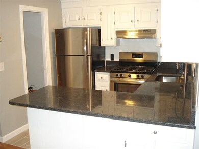 54 Cannongate Lll Rd unit 3, Nashua, NH 03063 - photo 5