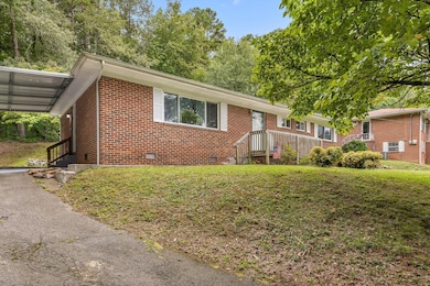 515 Hogan Rd, Rossville, GA 30741 - photo 2