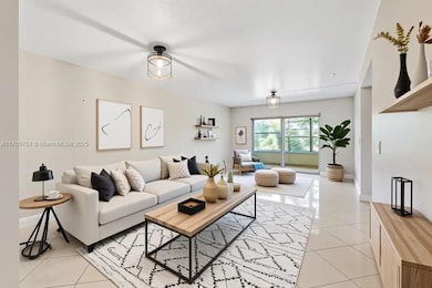 900 SW 125th Way unit R304, Pembroke Pines, FL 33027 - photo 3