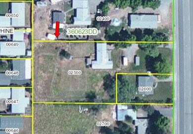 1662 Dowell Rd, Grants Pass, OR 97527 - photo 7