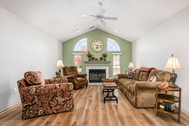 953 Willow Bluff Dr unit 953, Columbus, OH 43235 - photo 6