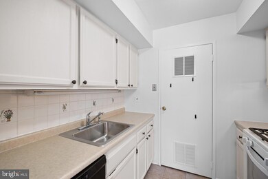 1116 Painters Crossing unit 1116, Chadds Ford, PA 19317 - photo 5