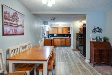 004-134 S Walnut Ct Mason -Medium