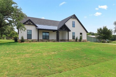 3903 Davis Rd, Granbury, TX 76049 - photo 3