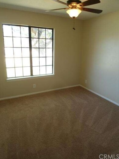 18153 Deauville Dr, Victorville, CA 92395 - photo 5