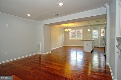 1016 Mount Holly St, Baltimore, MD 21229 - photo 5