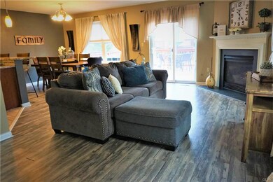 3689 Clauss Dr, Macungie, PA 18062 - photo 7