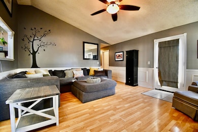 1394 Tilia Ct, Galloway, OH 43119 - photo 6