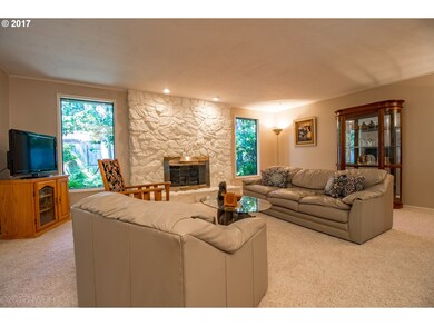 1475 Amberland Ave, Eugene, OR 97401 - photo 3