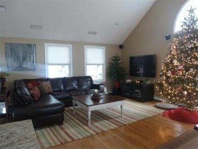 5 Bartlett Ave, Medfield, MA 02052 - photo 3