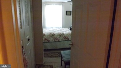 6018 Rowanberry Dr, Elkridge, MD 21075 - photo 4