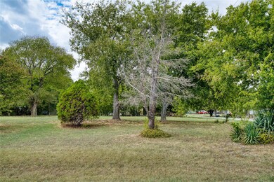 4652 Marshall St, Tom Bean, TX 75090 - photo 3