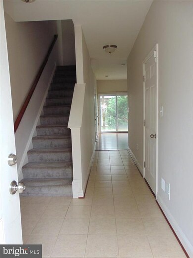 4315 Potomac Highlands Cir, Triangle, VA 22172 - photo 4