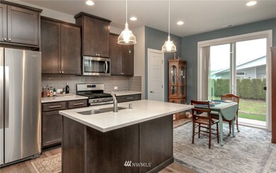 405 Oak St SW, Orting, WA 98360 - photo 4