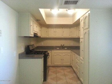 2015 N 38th Lane, Phoenix, Kitchen