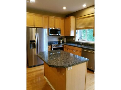 20225 Hoodview Ave, West Linn, OR 97068 - photo 7