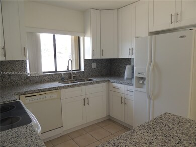 unlisted-address, Miami, FL 33193 - photo 5