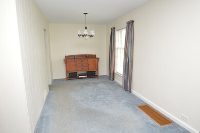 618 Suffolk Ave, Westchester, IL 60154 - photo 6