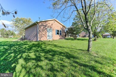 6764 Town Dr, Saint Thomas, PA 17252 - photo 6